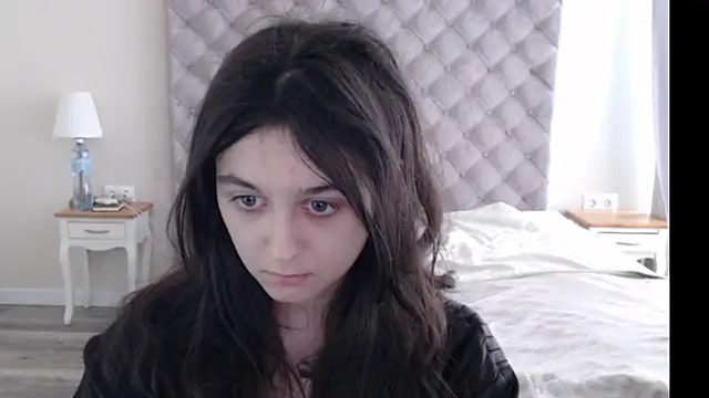 Snapshot of cute_lilia chatting on June 2026 11:23:01 AM cute lilia online show from June 2026 11:23:01 AM