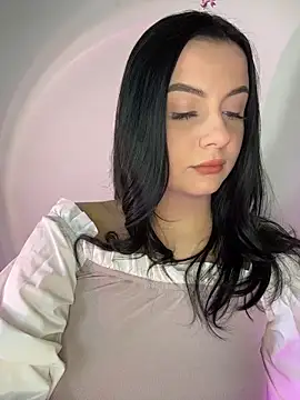 DREAM L0la online show from May 2026 09:38:01 AM