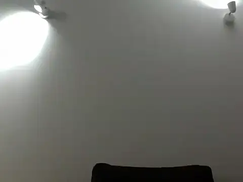 Sviievmla online show from April 2026 06:47:01 PM