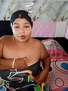Pamela 0221 online show from May 2026 07:11:02 PM