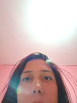 Snapshot of nessaflors2 chatting on July 2026 04:38:02 PM nessaflors2 online show from July 2026 04:38:02 PM