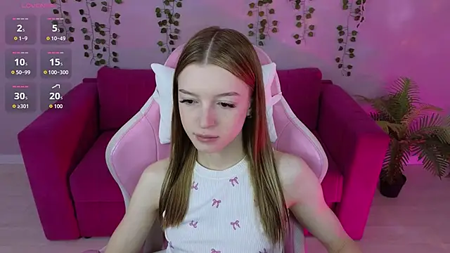 Eva Th0mpson online show from June 2026 12:53:02 AM