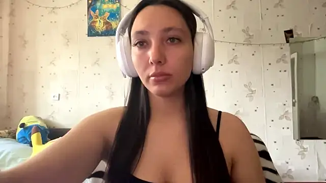 Snapshot of SheeringGape chatting on May 2026 01:14:01 AM SheeringGape online show from May 2026 01:14:01 AM