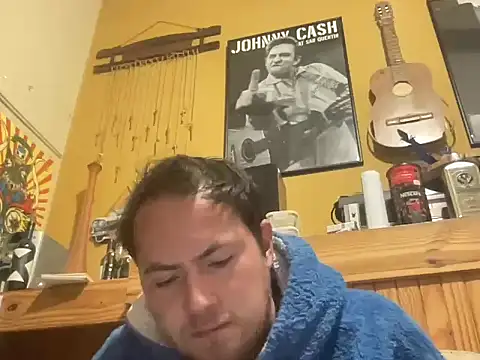 alecsgzz online show from May 2026 01:46:01 AM