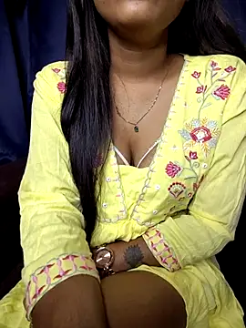 Snapshot of Menaxi_Baby7 chatting on May 2026 08:22:01 AM Menaxi Baby7 online show from May 2026 08:22:01 AM