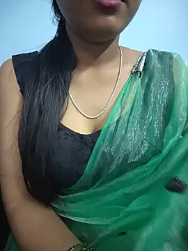 Snapshot of Menaxi_Baby7 chatting on July 2026 10:08:02 PM Menaxi Baby7 online show from July 2026 10:08:02 PM