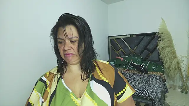 Martina Foxy01 online show from May 2026 11:26:02 AM