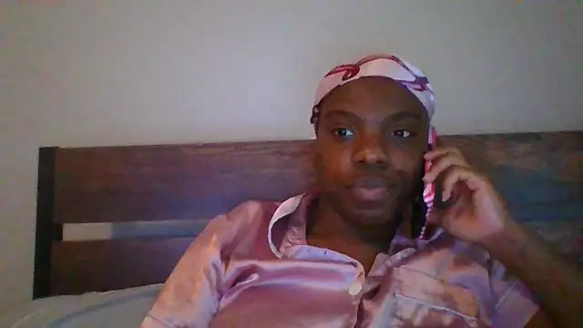 Snapshot of princesselizabeth chatting on May 2026 09:09:02 PM princesselizabeth online show from May 2026 09:09:02 PM