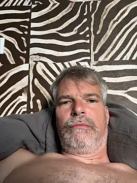Snapshot of Thor-82 chatting on June 2026 06:16:02 AM Thor-82 online show from June 2026 06:16:02 AM