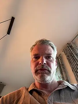 Snapshot of Thor-82 chatting on June 2026 05:25:01 AM Thor-82 online show from June 2026 05:25:01 AM