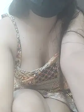 Snapshot of itz_gauri chatting on May 2026 09:23:02 PM itz gauri online show from May 2026 09:23:02 PM