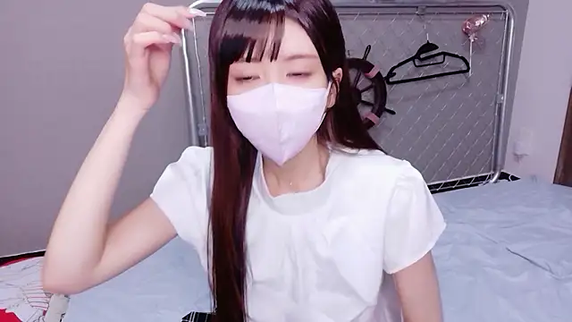 Snapshot of hina_mochi chatting on July 2026 01:26:01 PM hina mochi online show from July 2026 01:26:01 PM
