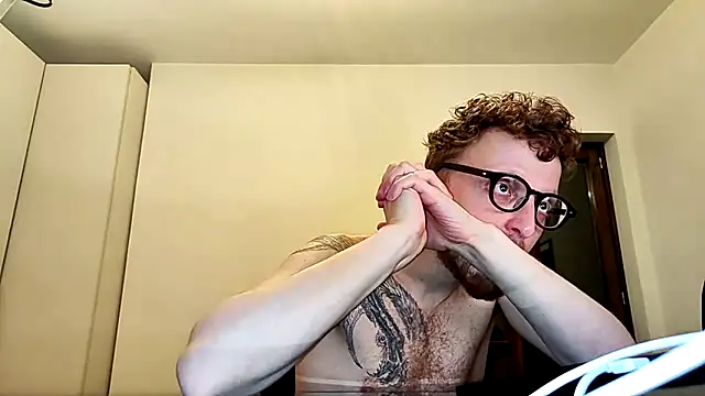Red dragon94 online show from May 2026 10:26:01 PM