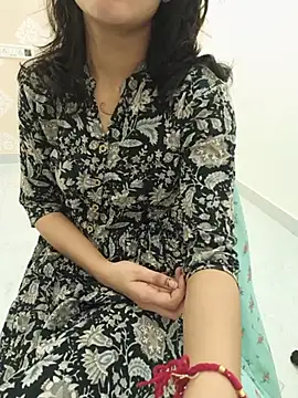 zoya baby  online show from July 2026 05:55:02 PM