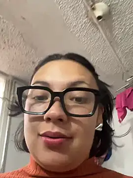 Snapshot of sarita_hos chatting on June 2026 12:51:02 PM sarita hos online show from June 2026 12:51:02 PM