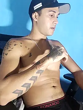 jeaxreyex23 online show from May 2026 03:01:01 AM