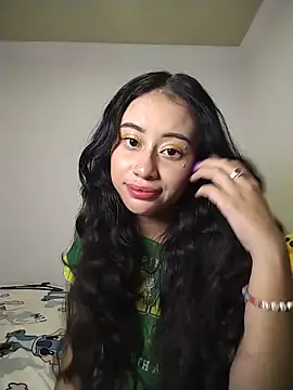 Snapshot of L0lita_Emi12 chatting on May 2026 02:08:02 AM L0lita Emi12 online show from May 2026 02:08:02 AM