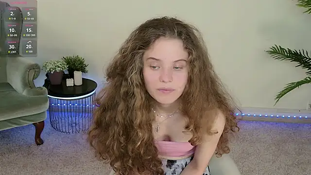 Snapshot of Mila_Stain chatting on June 2026 10:09:01 AM Mila Stain online show from June 2026 10:09:01 AM