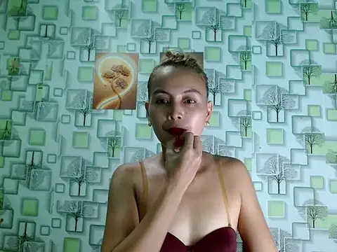 Snapshot of Sweet_Crystal69 chatting on June 2026 12:42:02 PM Sweet Crystal69 online show from June 2026 12:42:02 PM