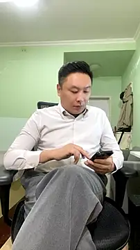 mrcake666 online show from July 2026 12:42:02 PM
