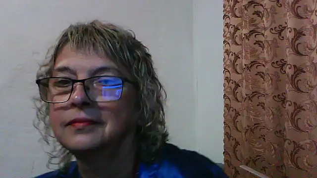 Snapshot of ElizabethGorden chatting on August 2026 03:06:01 AM ElizabethGorden online show from August 2026 03:06:01 AM