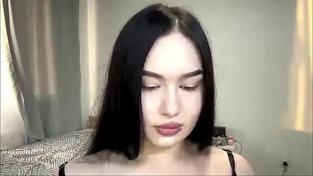 PlushPeep online show from June 2026 03:43:02 PM