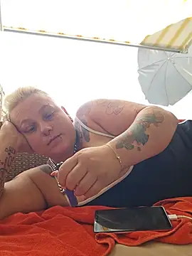 Snapshot of Lady_Peggi chatting on July 2026 10:21:02 AM Lady Peggi online show from July 2026 10:21:02 AM