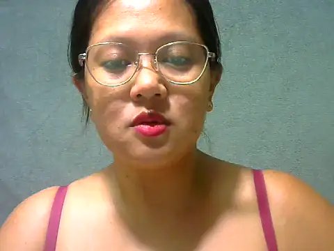 Snapshot of Asiandarknipples69 chatting on June 2026 03:12:01 PM Asiandarknipples69 online show from June 2026 03:12:01 PM
