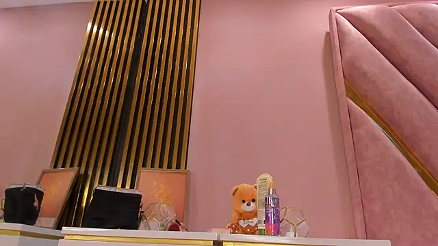 Snapshot of Anny_bakers_ chatting on July 2026 04:39:33 PM Anny bakers online show from July 2026 04:39:33 PM