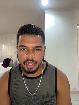 Falcaohot online show from May 2026 05:43:01 PM