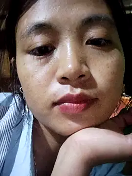 Snapshot of Tryphena chatting on May 2026 11:59:01 AM Tryphena online show from May 2026 11:59:01 AM