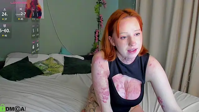 Snapshot of Maya_foxy chatting on June 2026 11:32:01 AM Maya foxy online show from June 2026 11:32:01 AM