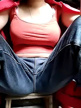 Snapshot of Maria-aa chatting on May 2026 12:49:01 AM Maria-aa online show from May 2026 12:49:01 AM