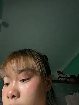 Snapshot of Cry_sexy chatting on May 2026 03:18:01 PM Cry sexy online show from May 2026 03:18:01 PM