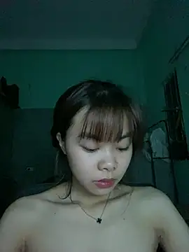 Snapshot of Cry_sexy chatting on June 2026 06:10:02 PM Cry sexy online show from June 2026 06:10:02 PM