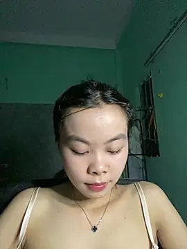 Snapshot of Cry_sexy chatting on June 2026 09:34:02 AM Cry sexy online show from June 2026 09:34:02 AM