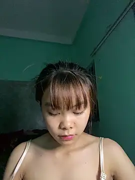 Snapshot of Cry_sexy chatting on June 2026 09:10:01 PM Cry sexy online show from June 2026 09:10:01 PM