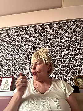 Snapshot of AnastasiaGrey777 chatting on June 2026 06:52:02 AM AnastasiaGrey777 online show from June 2026 06:52:02 AM