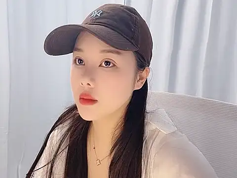 Snapshot of Qingqing19 chatting on May 2026 01:33:01 AM Qingqing19 online show from May 2026 01:33:01 AM