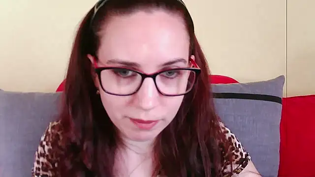 EmilyHotAngel online show from July 2026 02:20:01 PM