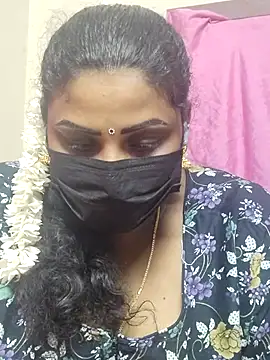 tamilkavitha123 online show from July 2026 06:00:02 PM