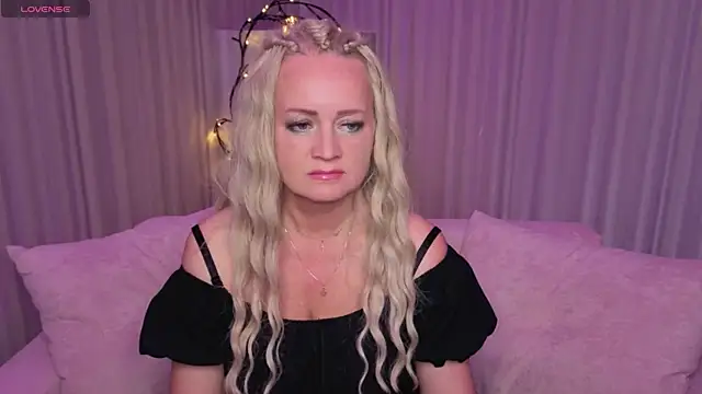 Snapshot of Ingrid_Eriksen chatting on June 2026 01:29:02 AM Ingrid Eriksen online show from June 2026 01:29:02 AM
