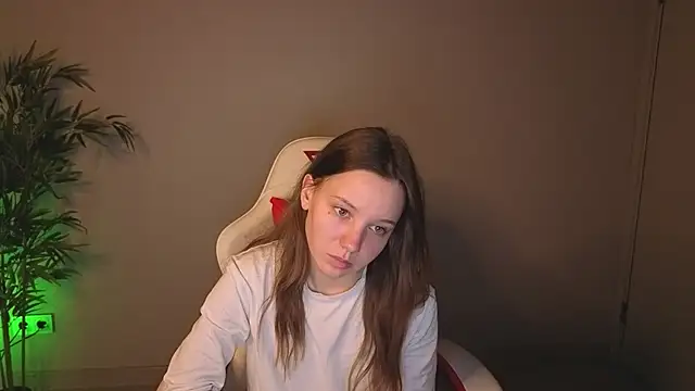 lolytaberry online show from May 2026 02:17:01 AM