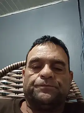 Snapshot of CasalCoupeBrasil chatting on June 2026 04:38:02 AM CasalCoupeBrasil online show from June 2026 04:38:02 AM