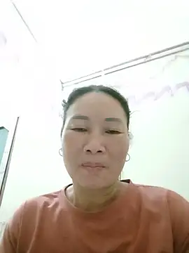 BlueGirlyeah online show from May 2026 01:35:02 AM