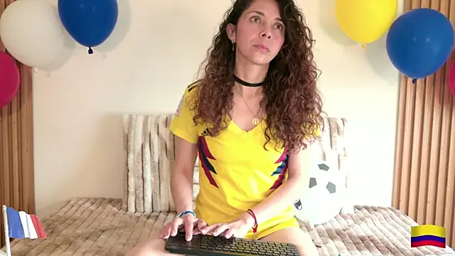 alissonandree online show from June 2026 05:03:02 PM