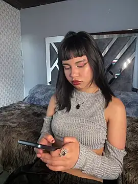 AntonellaCooper Pink online show from June 2026 10:14:02 PM