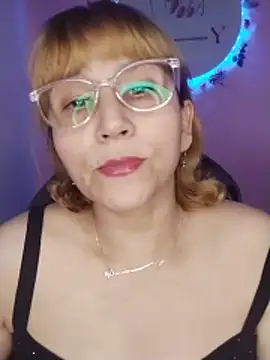 Snapshot of vitaminafranccesca chatting on June 2026 02:49:02 AM vitaminafranccesca online show from June 2026 02:49:02 AM