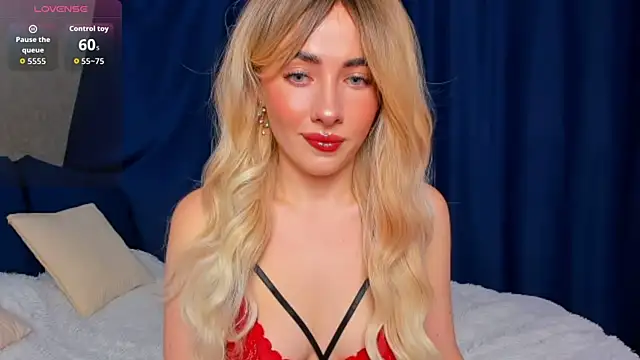 Snapshot of SabrinaKarter chatting on May 2026 05:16:02 AM SabrinaKarter online show from May 2026 05:16:02 AM
