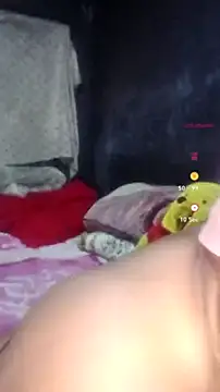 ChubbyMidgetxxx19 online show from July 2026 05:06:02 PM